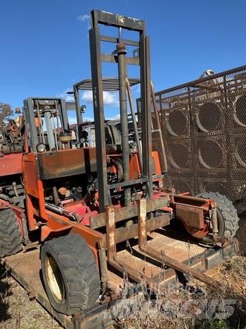 Moffett M5000 Závesné vysokozdvižné vozíky