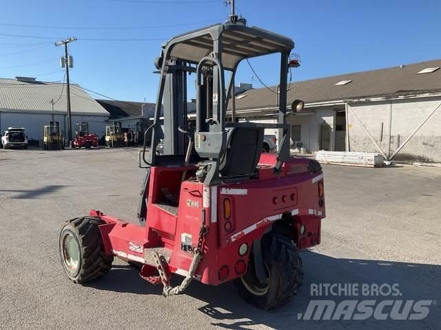 Moffett M55P Závesné vysokozdvižné vozíky
