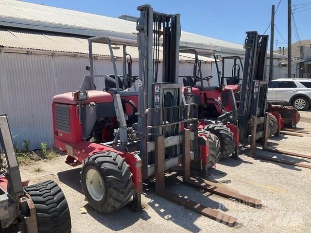 Moffett M55P Závesné vysokozdvižné vozíky