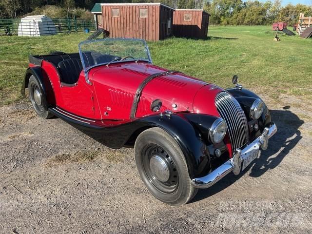 Morgan Plus 4 Automobily
