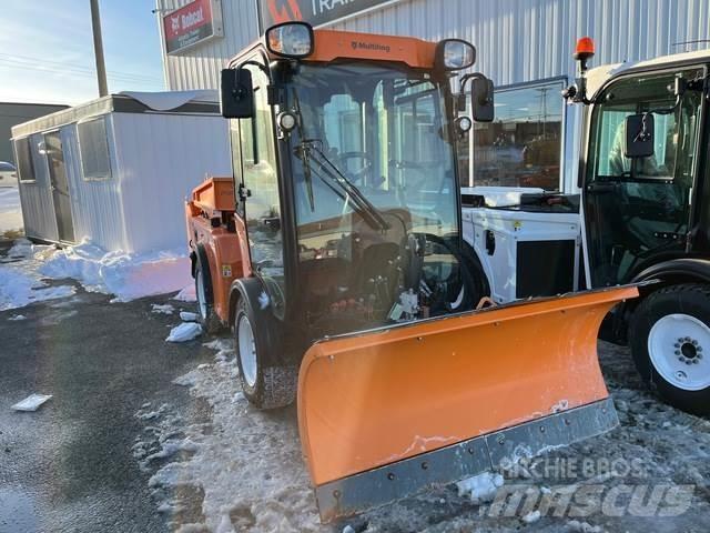 Multihog CX75 Stavebníctvo - ostatné