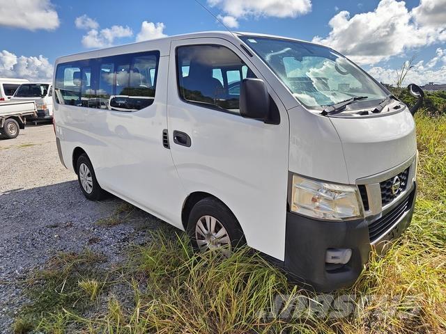 Nissan Caravan Minibusy