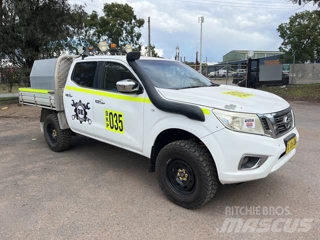 Nissan Navara Nakladacia/sklápacia bočnica