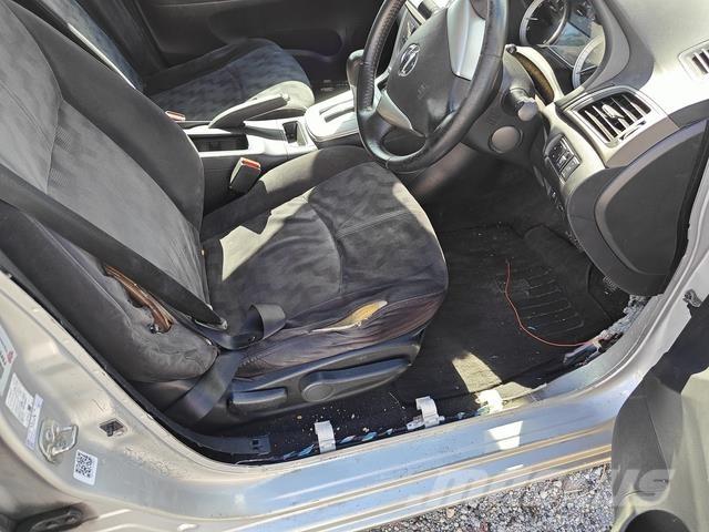 Nissan SYLPHY Automobily