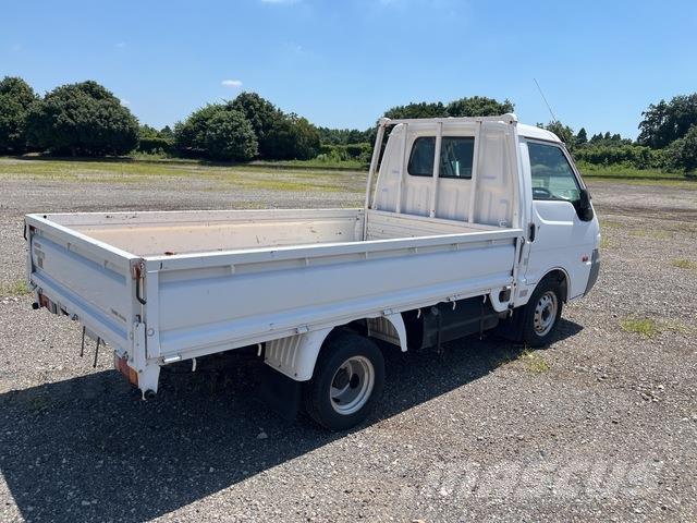 Nissan VANETTE Iné
