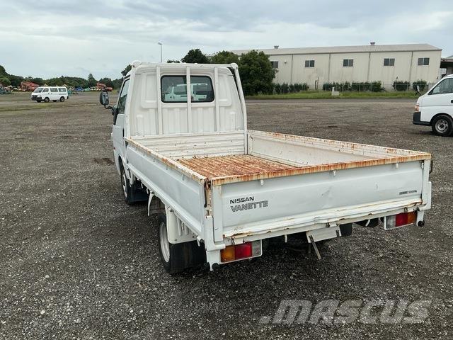 Nissan VANETTE Iné