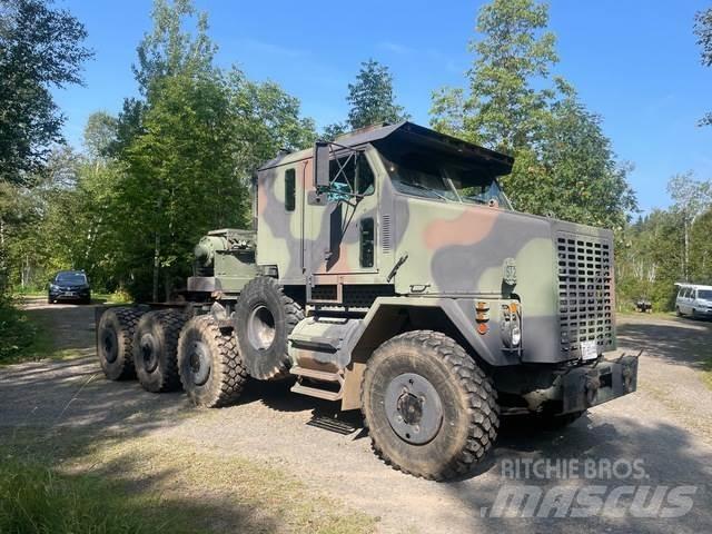 Oshkosh M1070 Ťahače