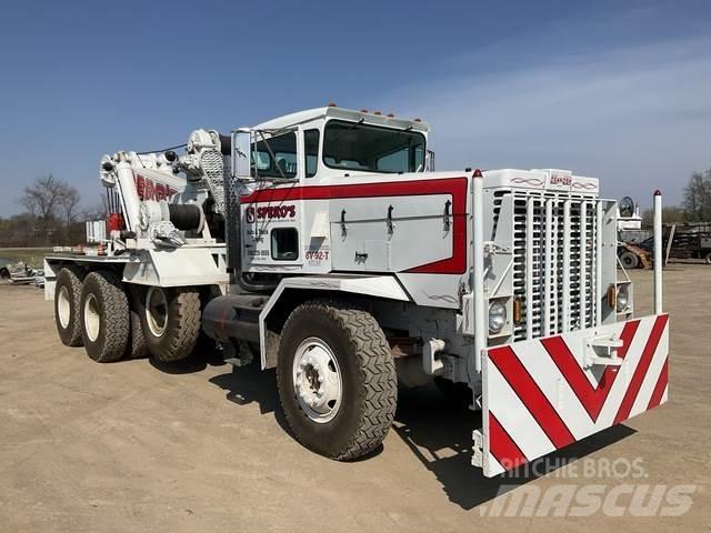 Oshkosh M911 Vyslobodzovacie vozidlá