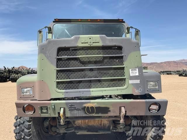 Oshkosh MK29 Sklápače