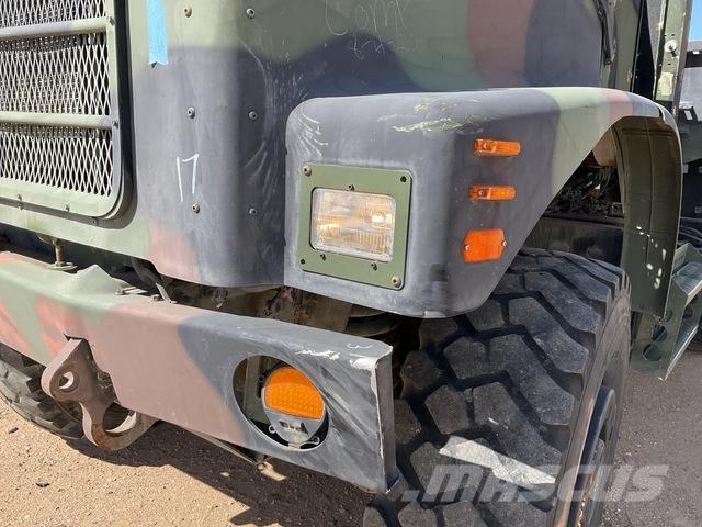 Oshkosh MTVR Skriňová nadstavba