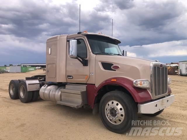 Peterbilt  Ťahače