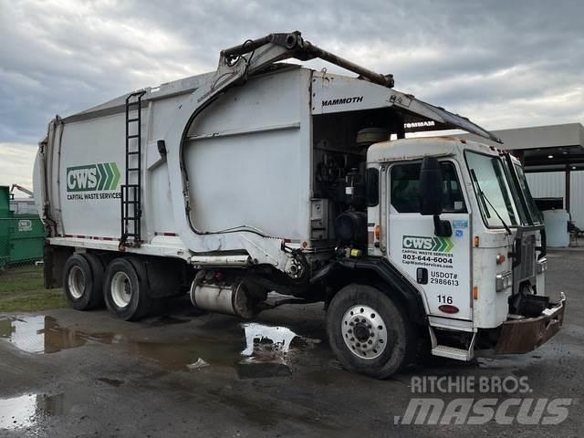 Peterbilt 320 Smetiarske vozidlá