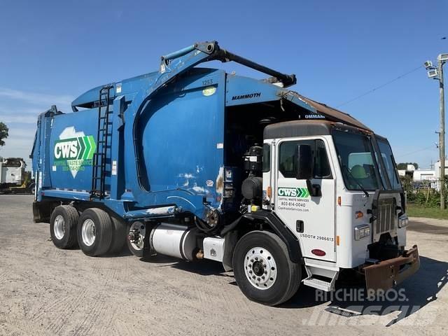 Peterbilt 320 Smetiarske vozidlá