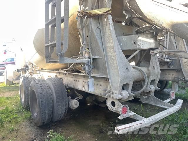 Peterbilt 357 Ďalšie nákladné vozidlá