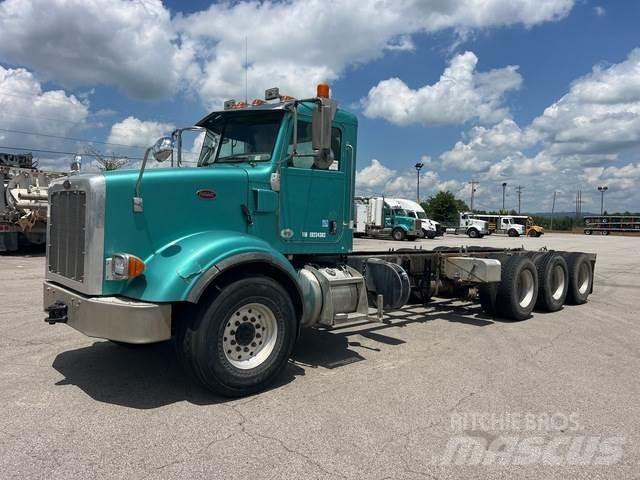 Peterbilt 365 Kabíny a interiér