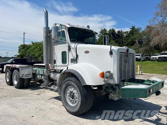 Peterbilt 365 Kabíny a interiér
