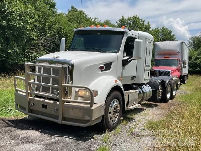 Peterbilt 377 Ťahače