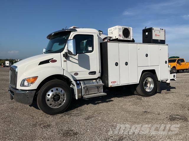 Peterbilt 536 Komunálne / Multi-úžitkové vozidlá