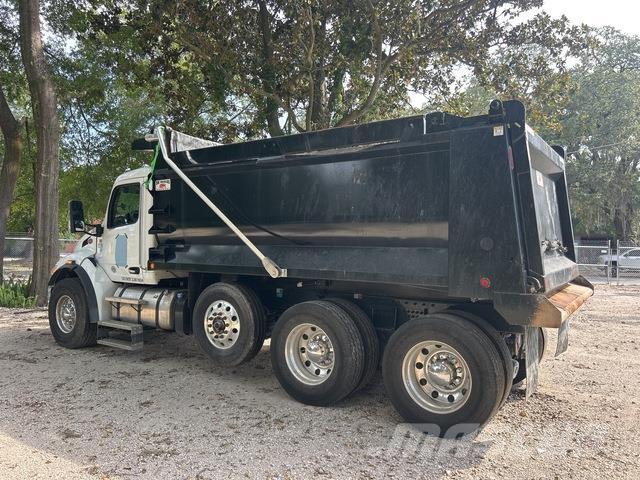 Peterbilt 548 Sklápače