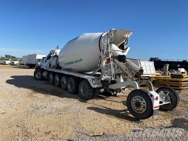 Peterbilt 567 Ďalšie nákladné vozidlá