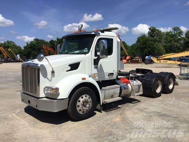 Peterbilt 567 Ťahače