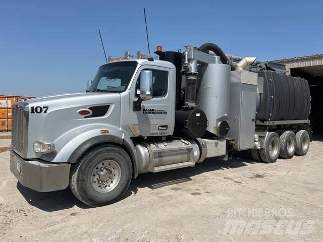 Peterbilt 567 Pásové rýpadlá