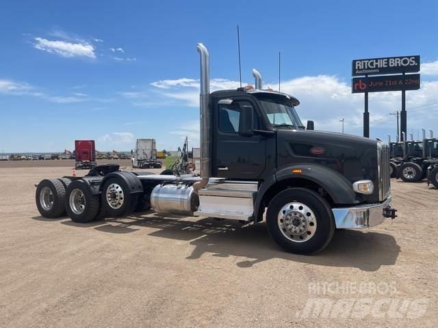 Peterbilt 567 Ťahače