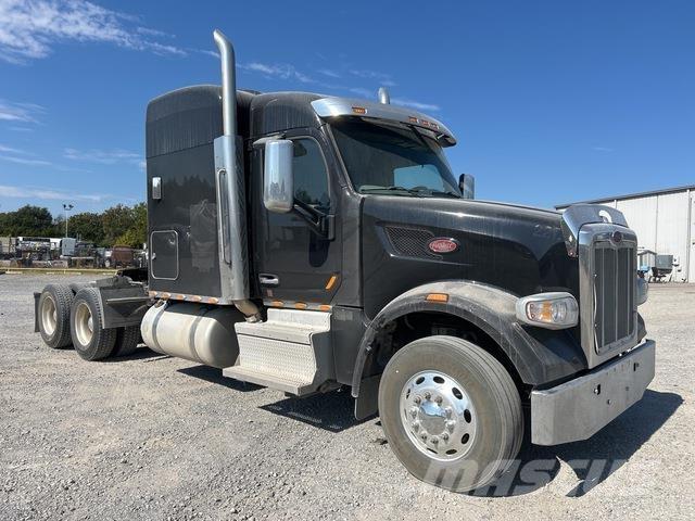 Peterbilt 567 Ťahače