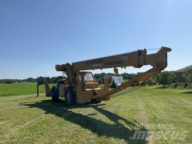 Pettibone 36 Žeriavy pre ťažký terén