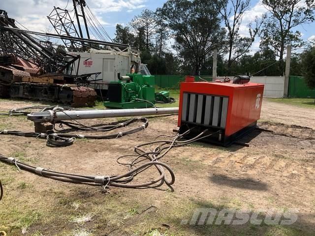  PTC V300CAT Hydraulické baranidlá na zatĺkanie pilotov