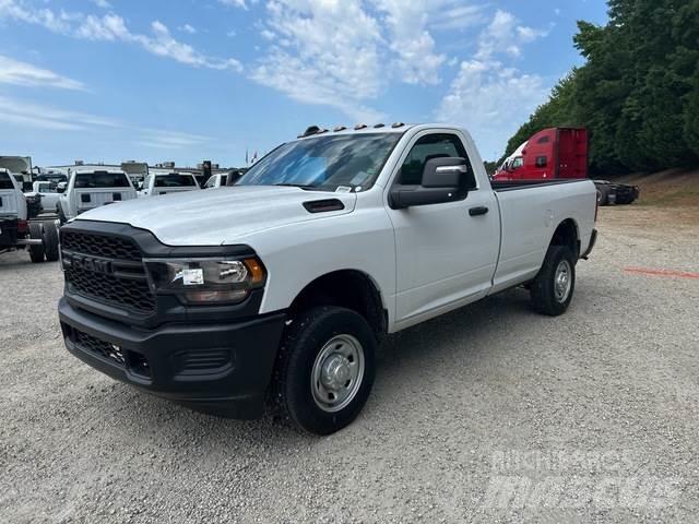 RAM 2500 Iné