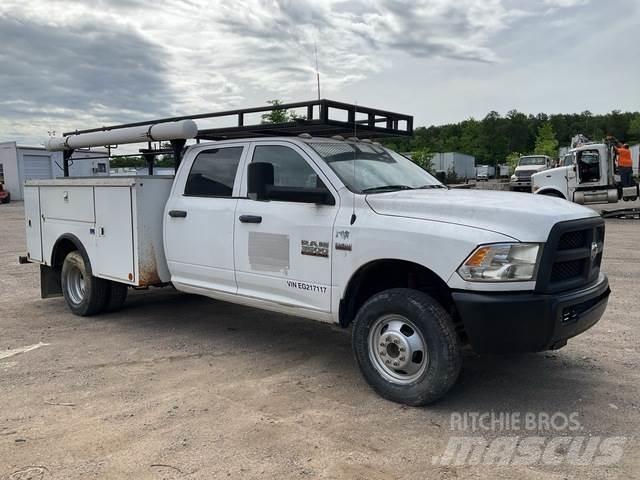 RAM 3500 Nakladacia/sklápacia bočnica