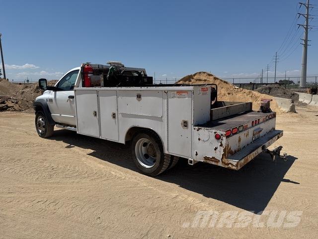RAM 4500 Komunálne / Multi-úžitkové vozidlá