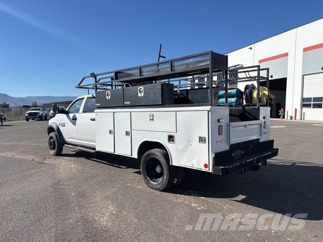 RAM 4500 Nakladacia/sklápacia bočnica