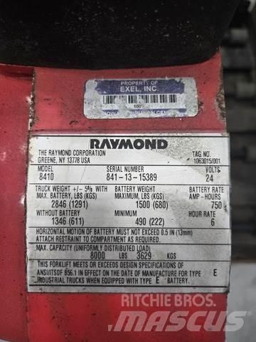 Raymond 8410 Ručný paletový vozík