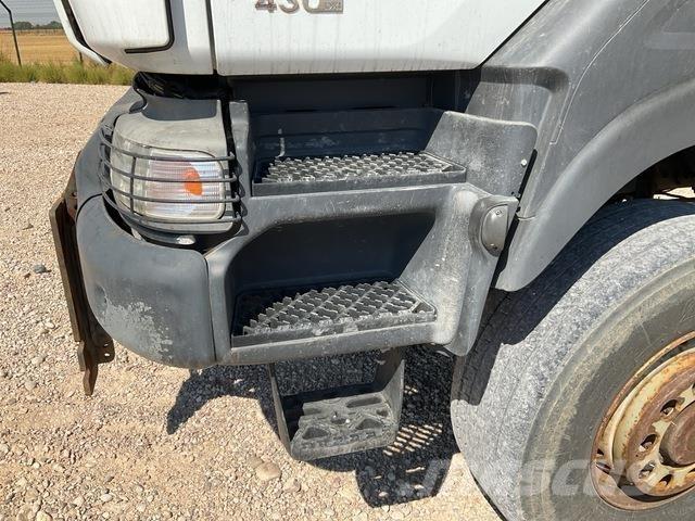 Renault Kerax Sklápače