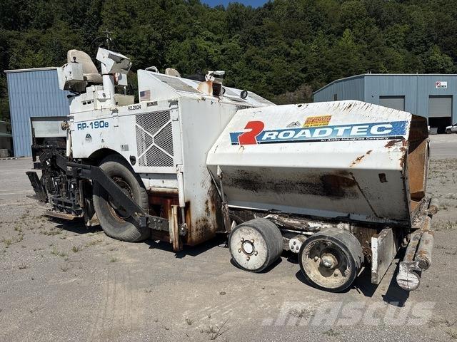 Roadtec RP190E Finišéry