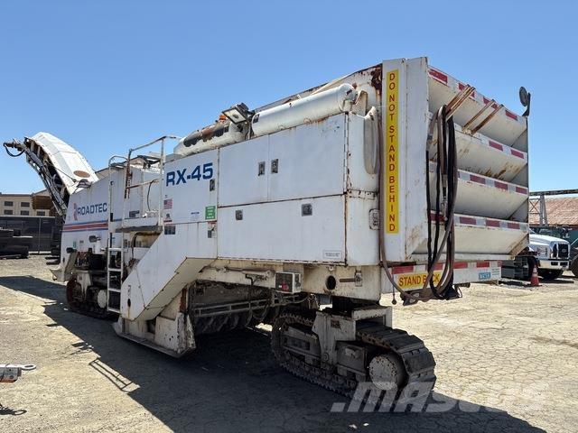 Roadtec RX-45 Recykléry za studena