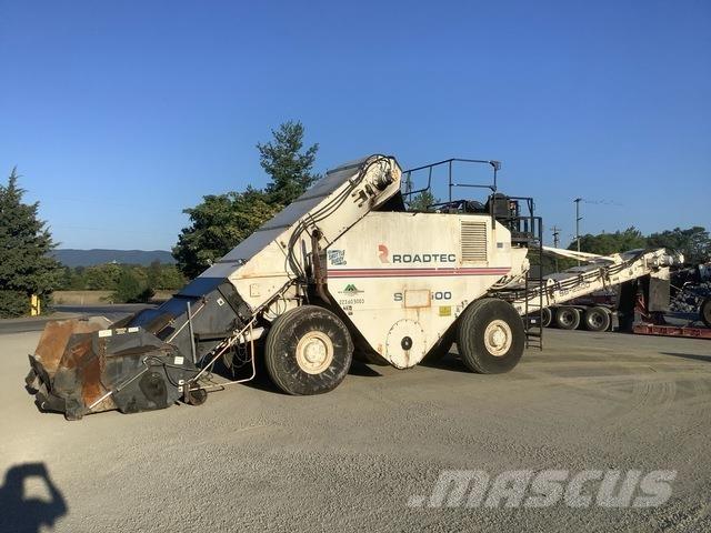 Roadtec SB2500 Stroje pre prepravu materiálov