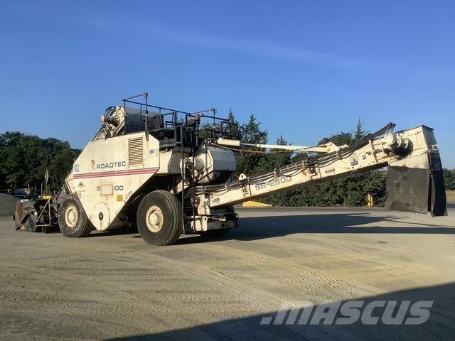 Roadtec SB2500 Stroje pre prepravu materiálov
