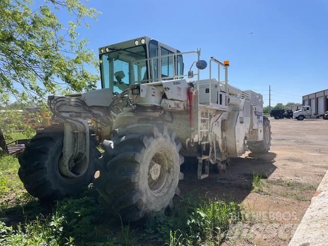 Roadtec SX6e Pôdne kompaktory