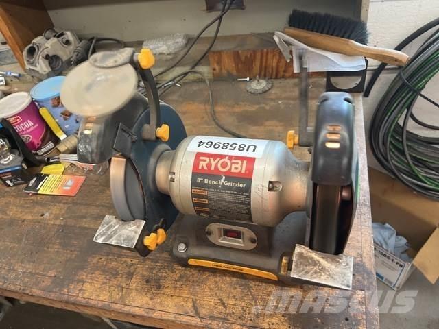  Ryobi BGH827 Mlecie stroje