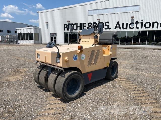 Sakai TS160 Kombinované valce