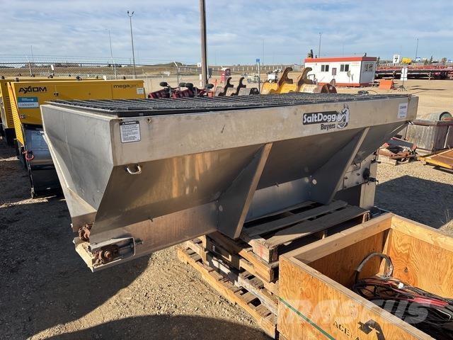  Salt Dogg Posýpače soli a piesku