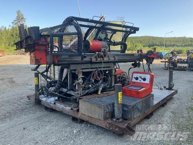 Sandvik DE140i Povrchové vrtné súpravy