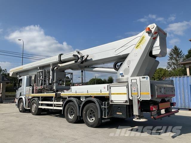 Scania P410LB Autoplošiny