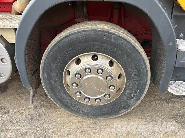 Scania P440 Hákový nosič kontajnerov