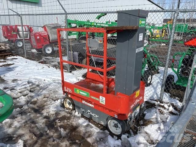 SkyJack SJ16 Vertikálne stĺpové výťahy