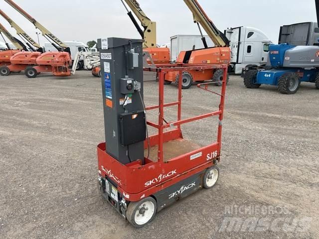 SkyJack SJ16 Vertikálne stĺpové výťahy