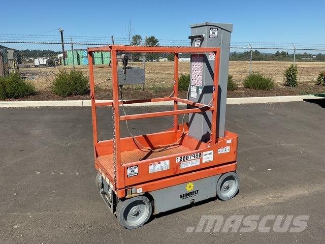 SkyJack SJ16 Vertikálne stĺpové výťahy